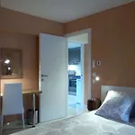 Du Chateau 4*