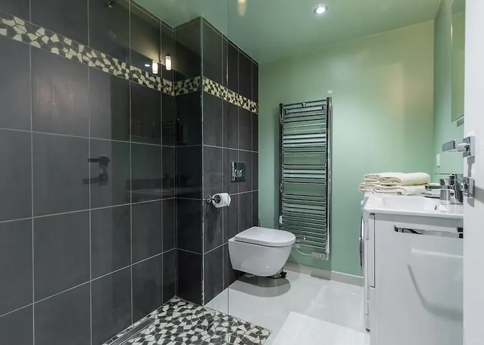 デュ シャトー 4* ニース