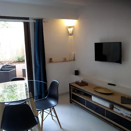 Du Chateau 4* Nizza